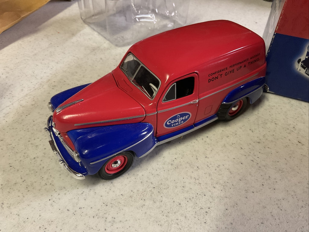 Cooper Tires 1947 Ford Sedan Delivery Coin Bank- 1/25 scale by Liberty Classics3