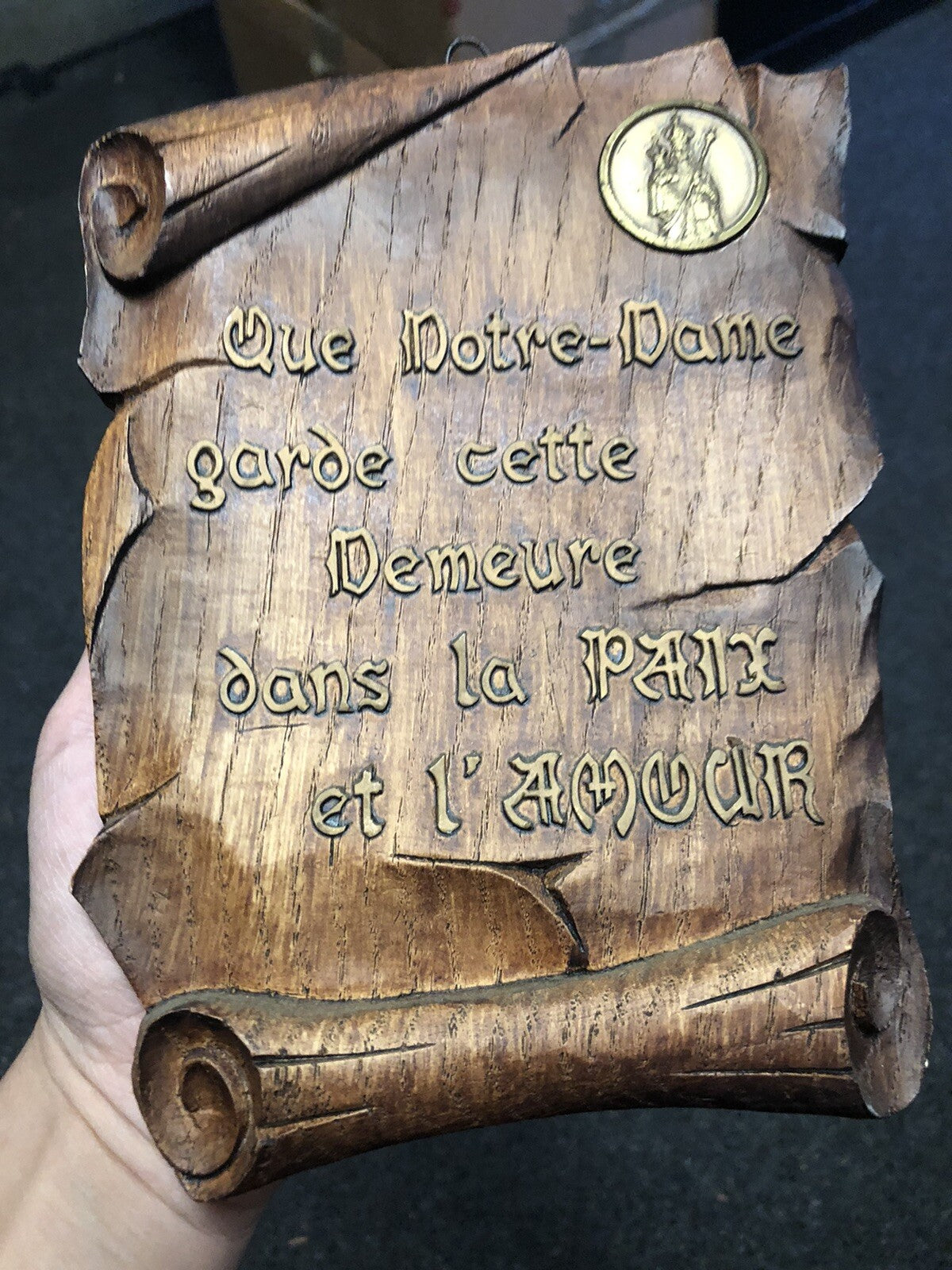 Vintage Notre Dame Wall Hanging Wooden Plaque 7”x5”1