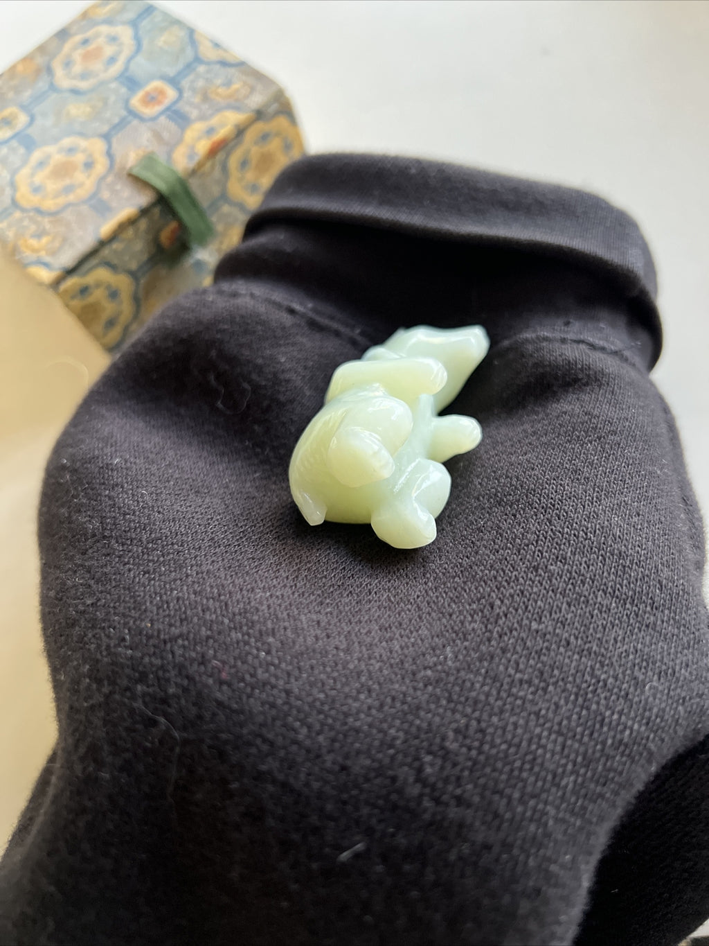 Vintage Carved Stone Bear Spirit Animal Mini Figure With Stand And Box6