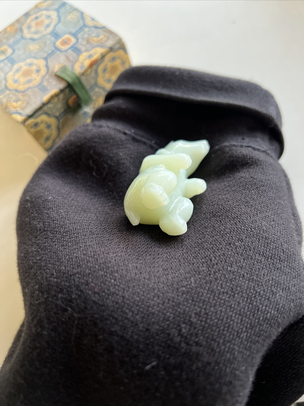 Vintage Carved Stone Bear Spirit Animal Mini Figure With Stand And Box6