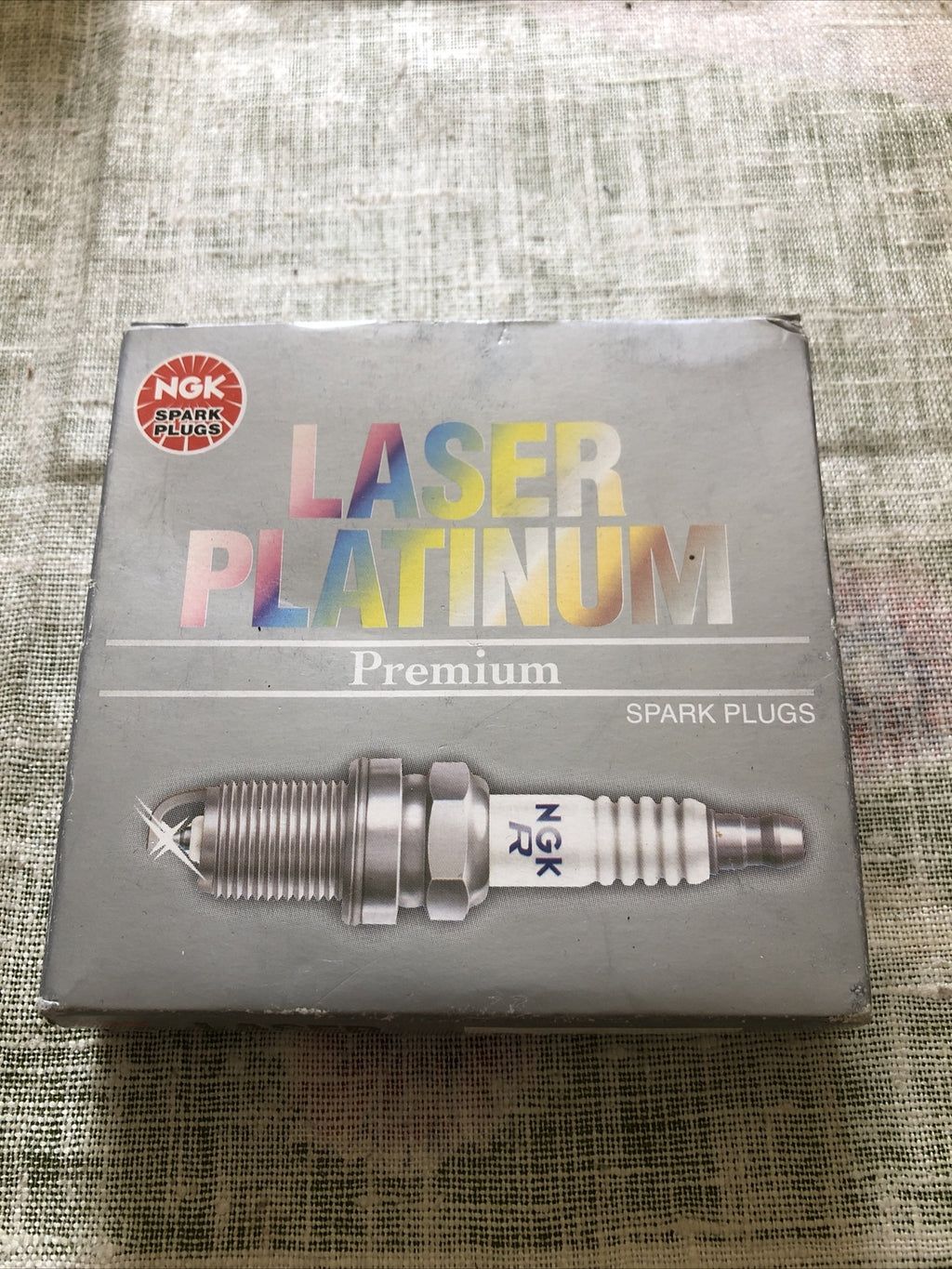4 pcs - NGK Laser Platinum Premium Spark Plugs PLFR5A-11 No. 6240 Open Box0