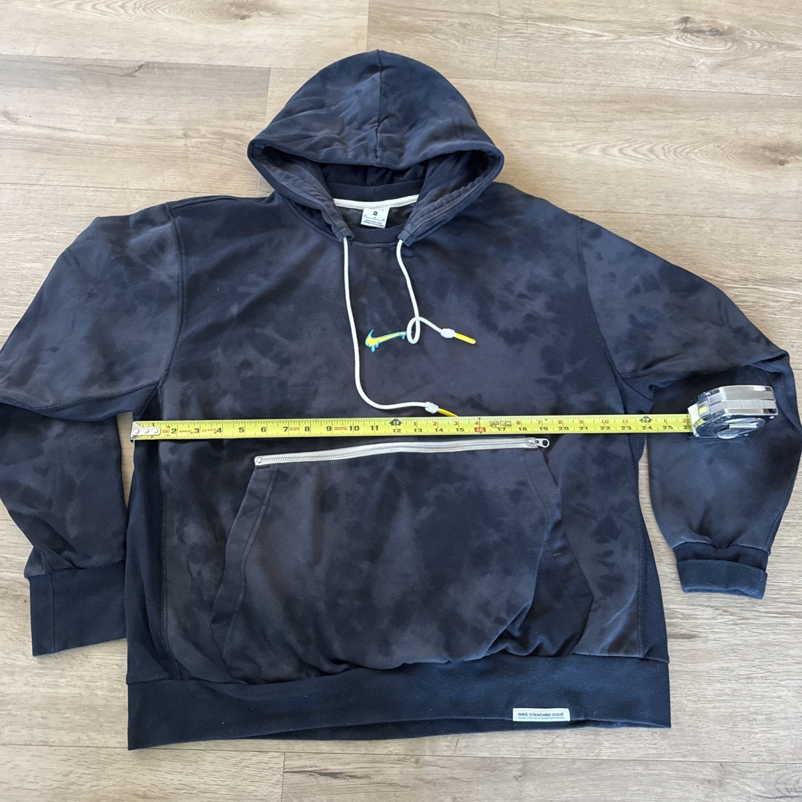 Nike Peace Love Basketball Hoodie Men's Large Black Tie Dye Drawstring Pullover4