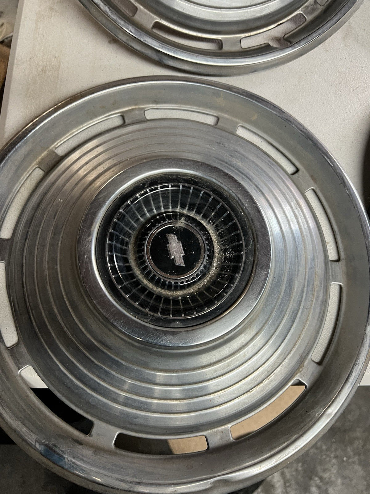 Set of 4 Vintage Chevrolet 14" Hubcaps – Mid 1960s Impala / Bel Air / Biscayne2
