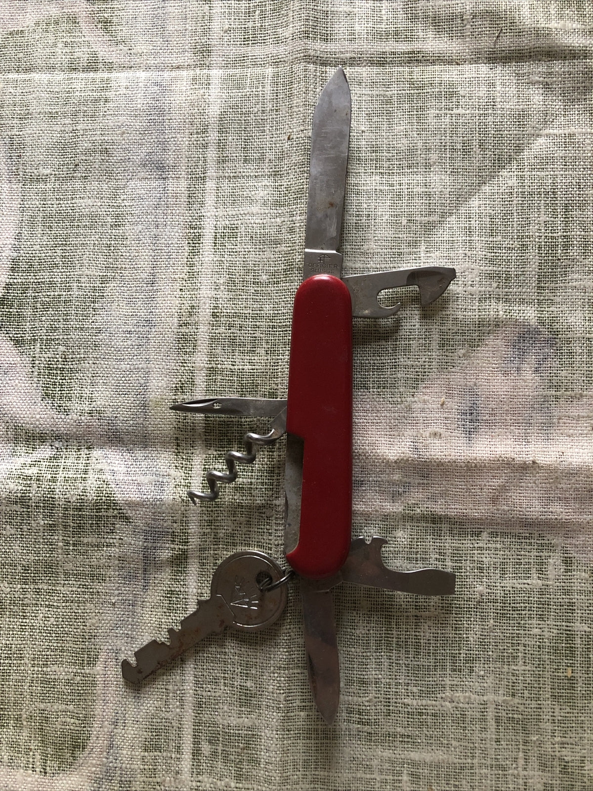 Vintage Victorinox Switzerland Rostfrei Officier Suisse Pocket Knife0