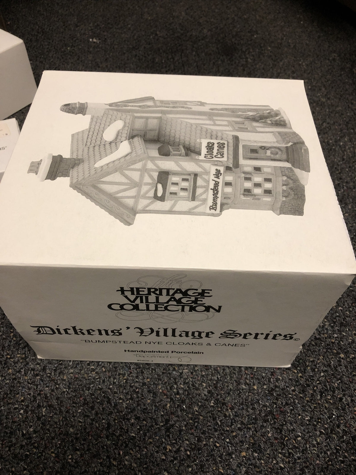 NIB Department 56 Dickens Village “Bumpstead Nye Cloaks And Canes” #5808-40