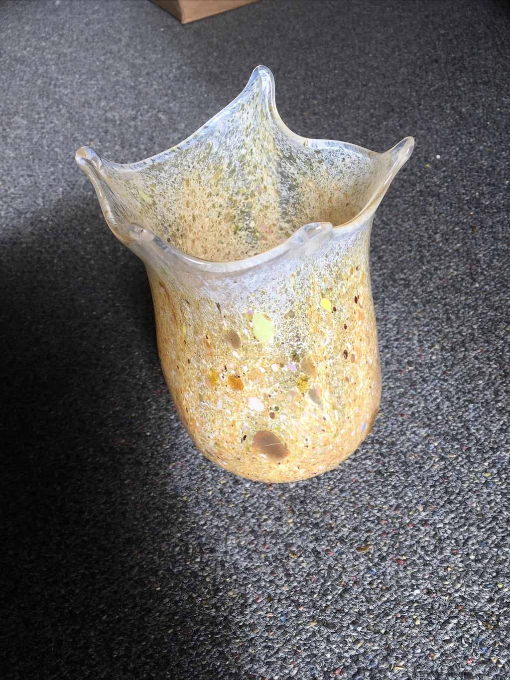 Vintage Hand Blown Murano Style Glass Vase 8.5”x5”4