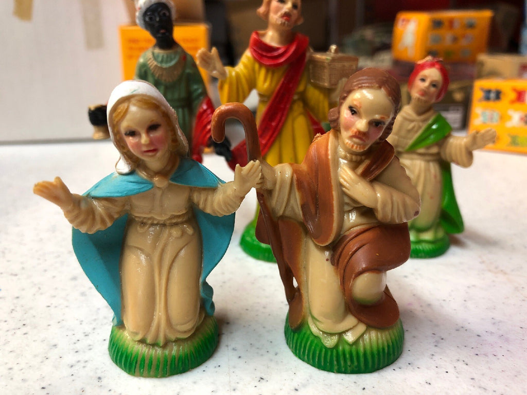 Vintage Mini Baby Jesus, Holy Family, The Three Kings, Figure Set2