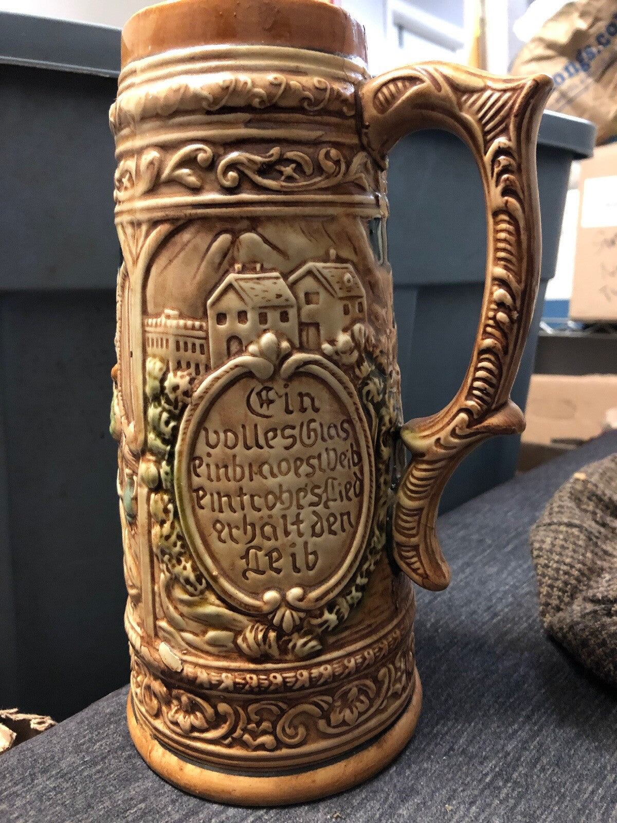 Beer Stein Mug Brown Black 9"1