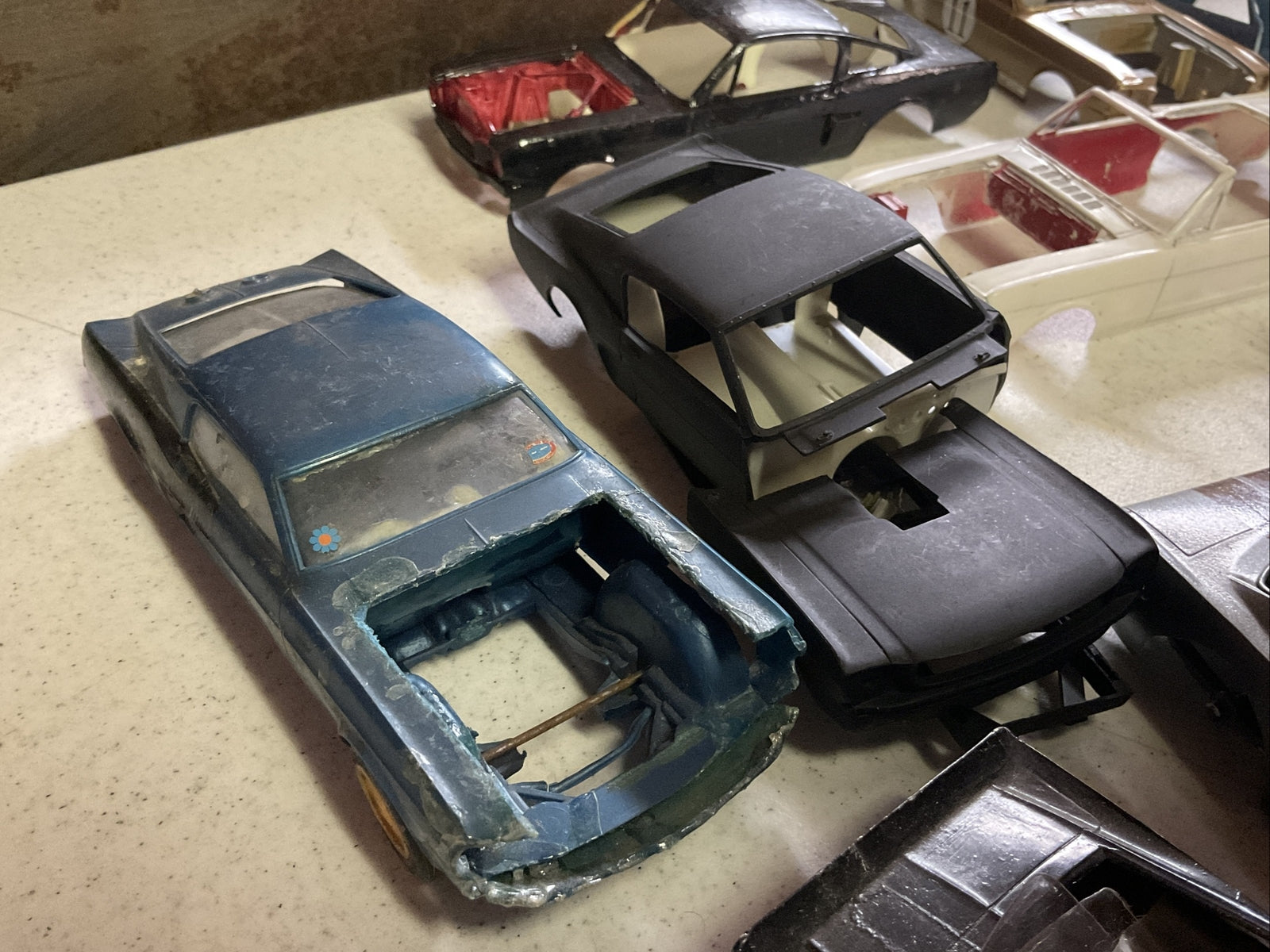 Vintage Car Model Junkyard  /restoration project Body Lot3