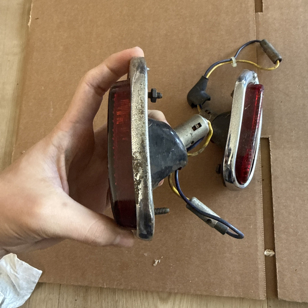 1940 Chevrolet Car Tail Light Assembly Pair Master Deluxe Special Glass Original2
