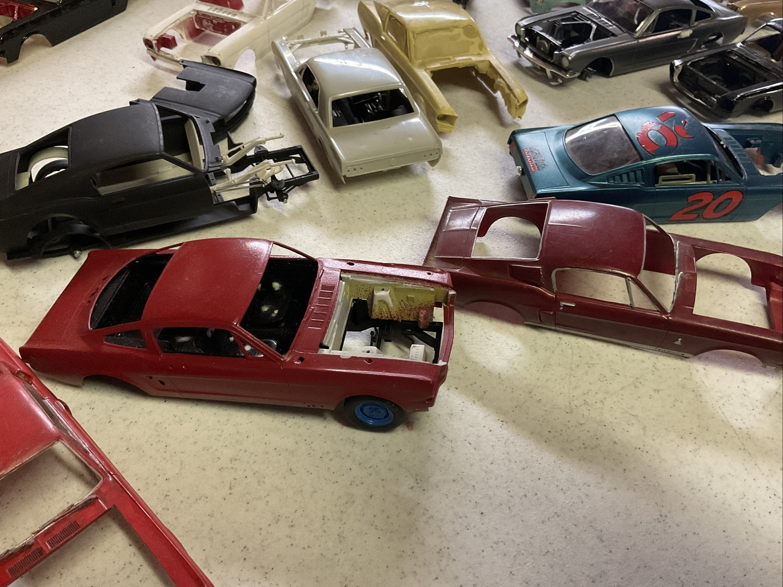 Vintage Car Model Junkyard  /restoration project Body Lot11