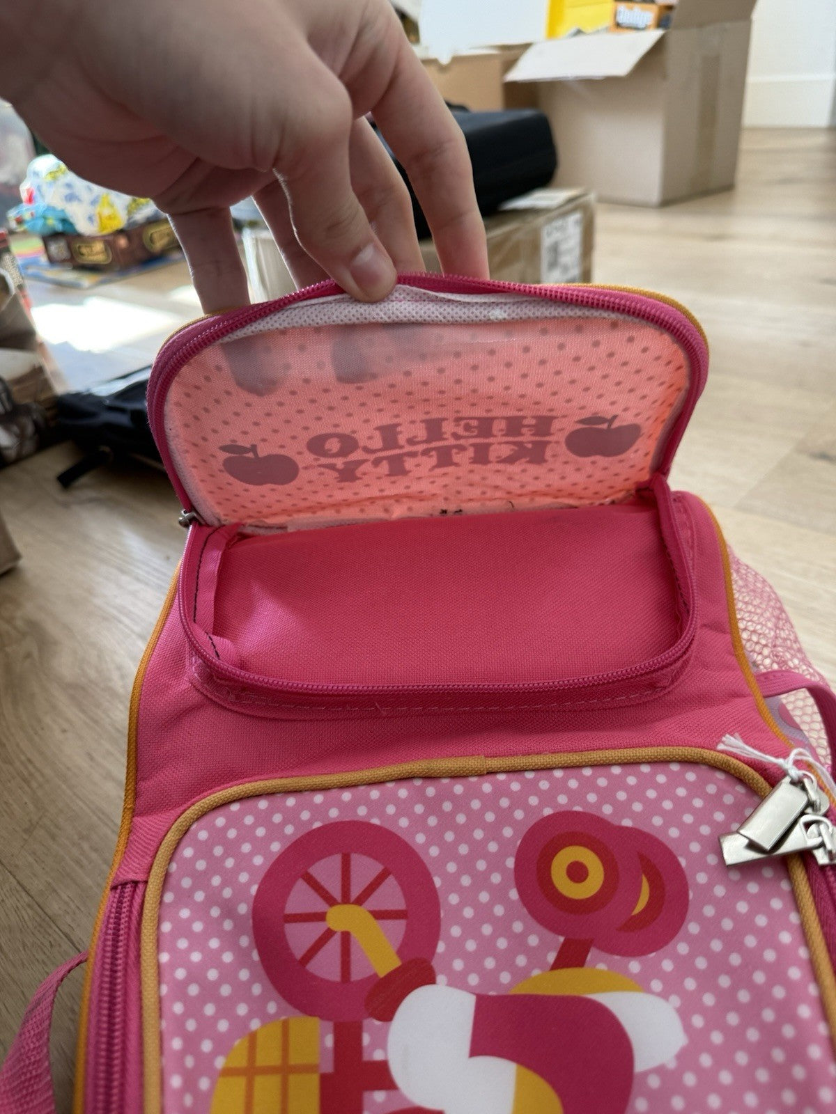 Hello Kitty Kids Backpack  28”x 56” Sanrio 2012 Children6