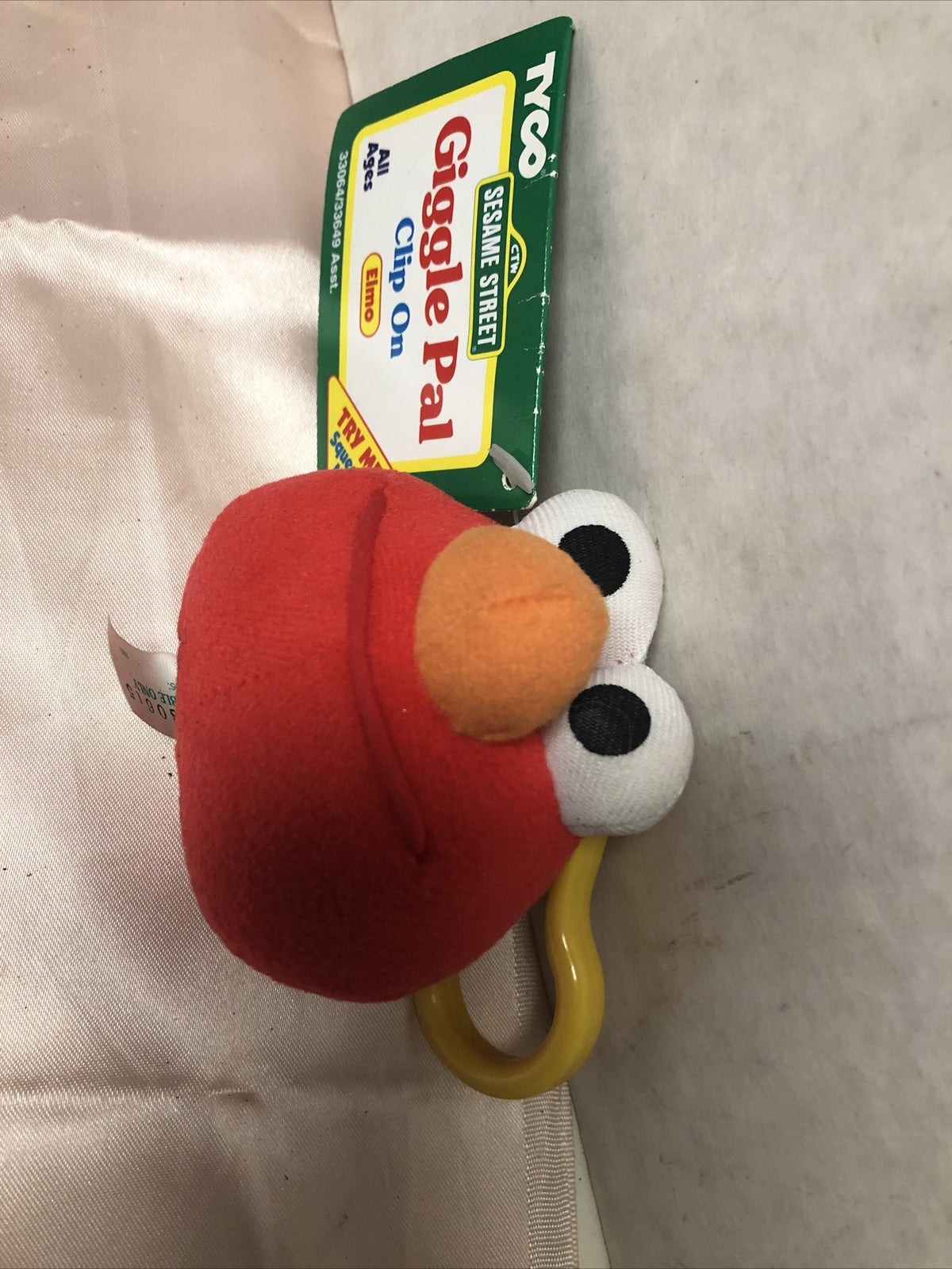 1997 Tyco Sesame Street Giggle Pal Elmo Clip On0