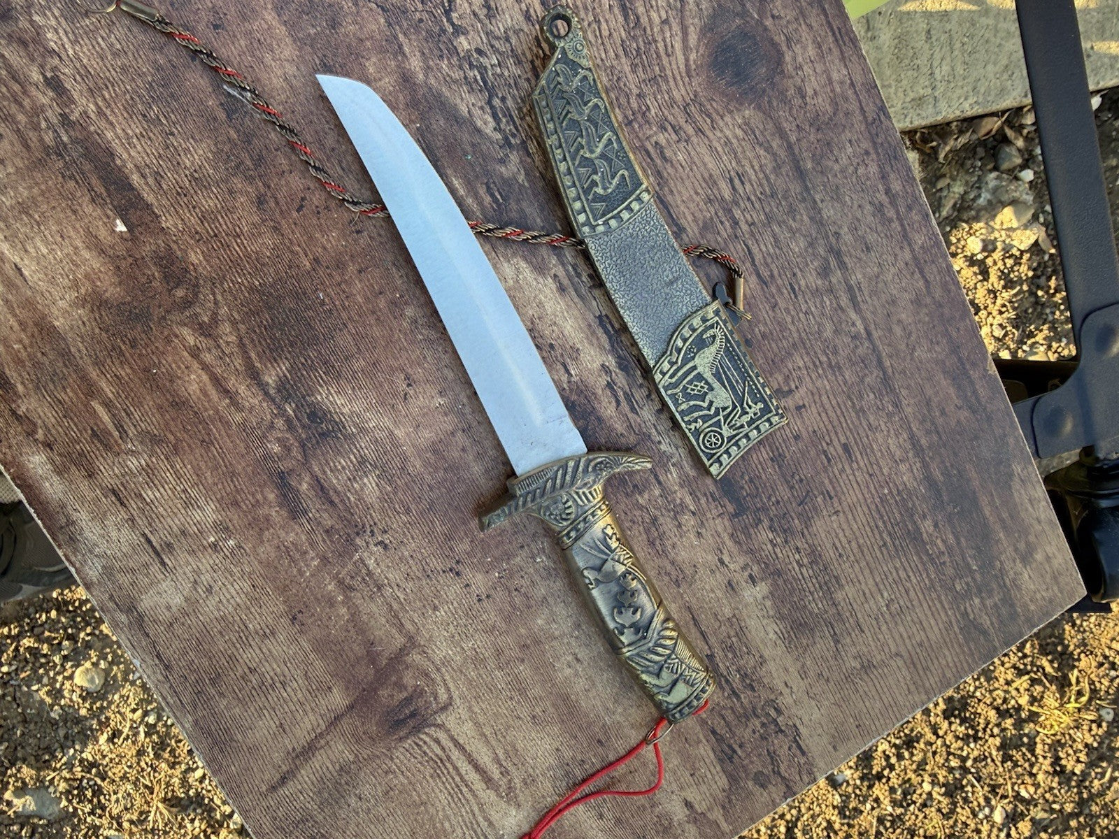 Rare Asian Style Metal Cased Knife Dagger2