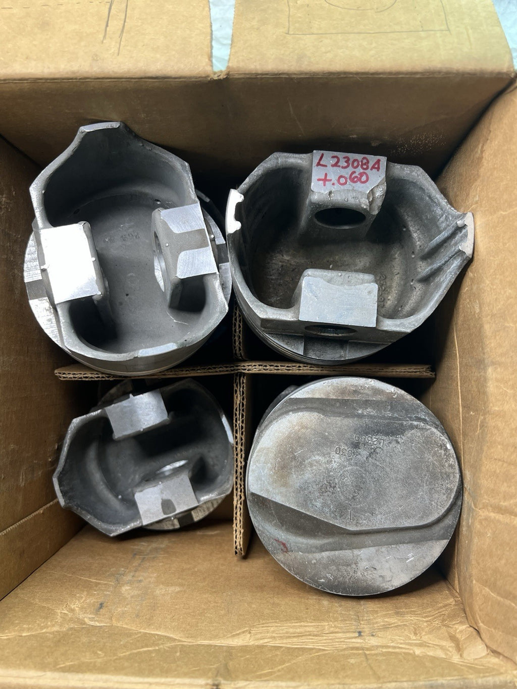 Manley Forged Pistons L2308A +.060 Set of 8 – BB Chevy 1.560 Pin, 480741