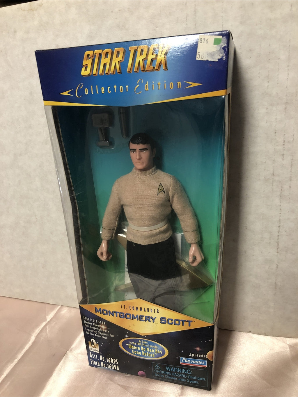 Playmates Star Trek Collectors Edition Lt. Commander Montgomery Scott0