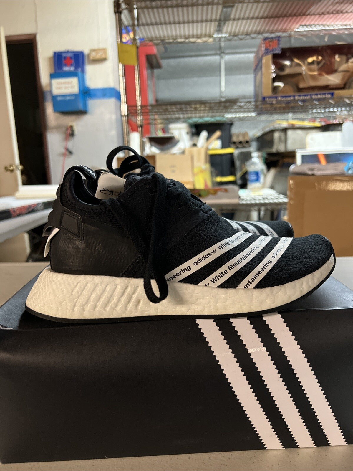 NEW - Adidas x White Mountaineering Black NMD R2 BB3072 Men’s size 6.53