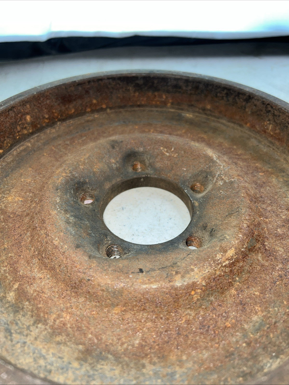 Vintage Brake Drum – 4-Lug, Cast Iron – Classic Car2