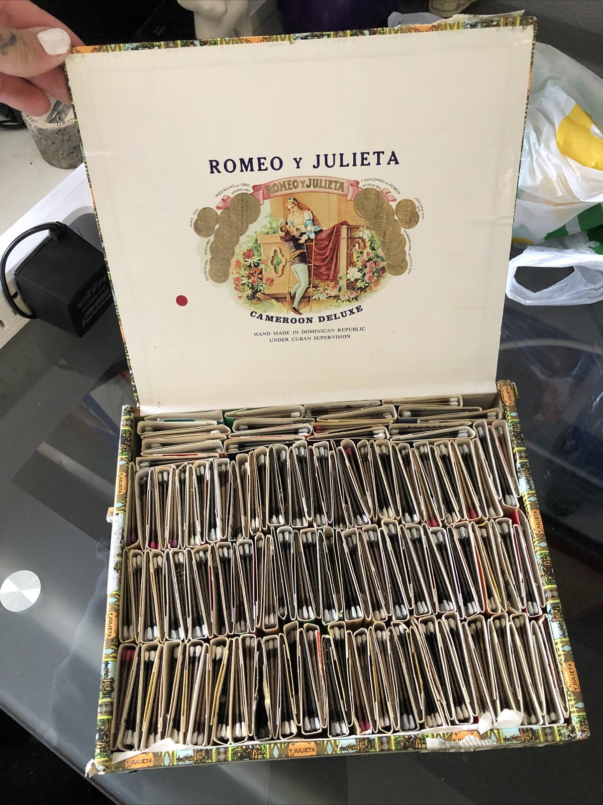 Wooden Romeo y Julieta Cigar Box Filled With 100+ Match Books0