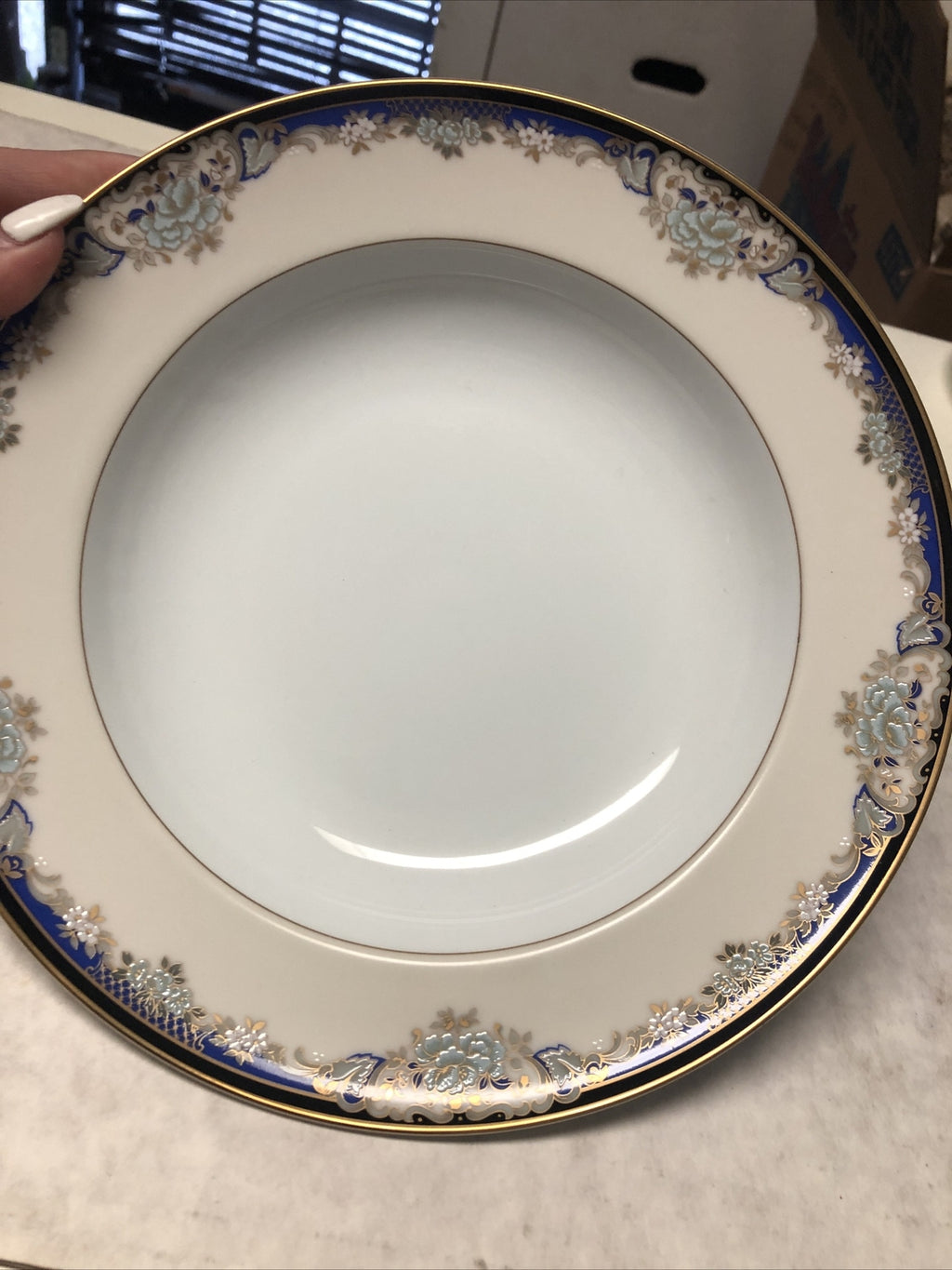 Mikasa Kingsley Rimmed Soup Bowl & Salad Plate LAC28 Blue & Gold Trim Lot Of 24