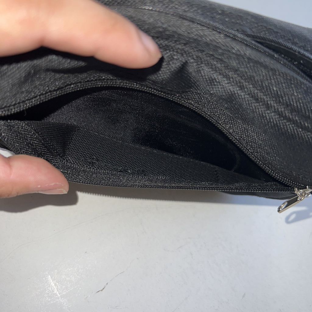 Genuine Sennheiser Zip Up Carrying Case For PXC 250 Headphones2