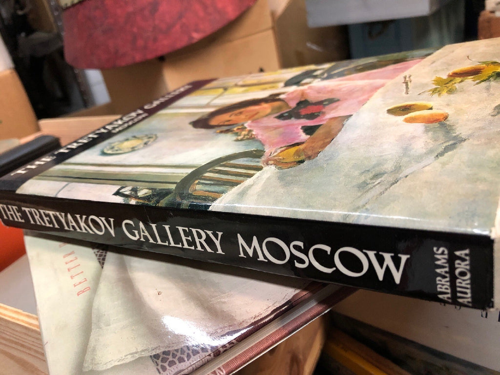 The Tretyakov Gallery, Moscow V Volodarsky, Abbrams Aurora Book1