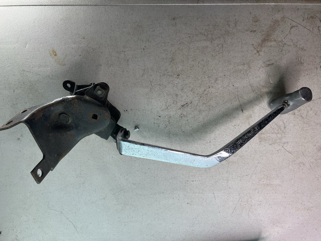 Vintage Muncie 4-Speed HURST Shifter w/ Mounting Bracket – OEM Muscle Car0
