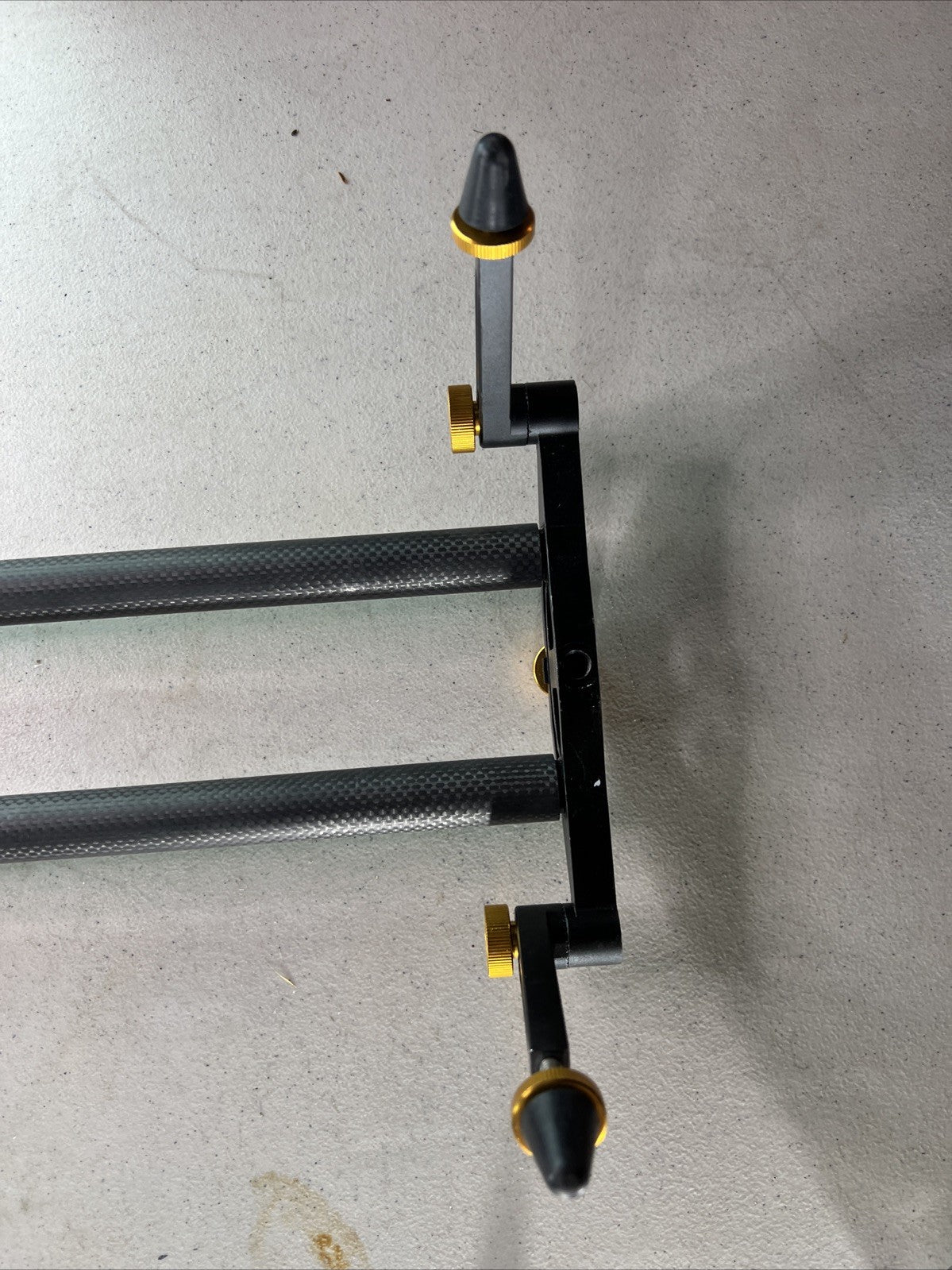 ikan Heavy Duty Carbon Fiber Camera Slider with 22mm Track Rails (31") 4