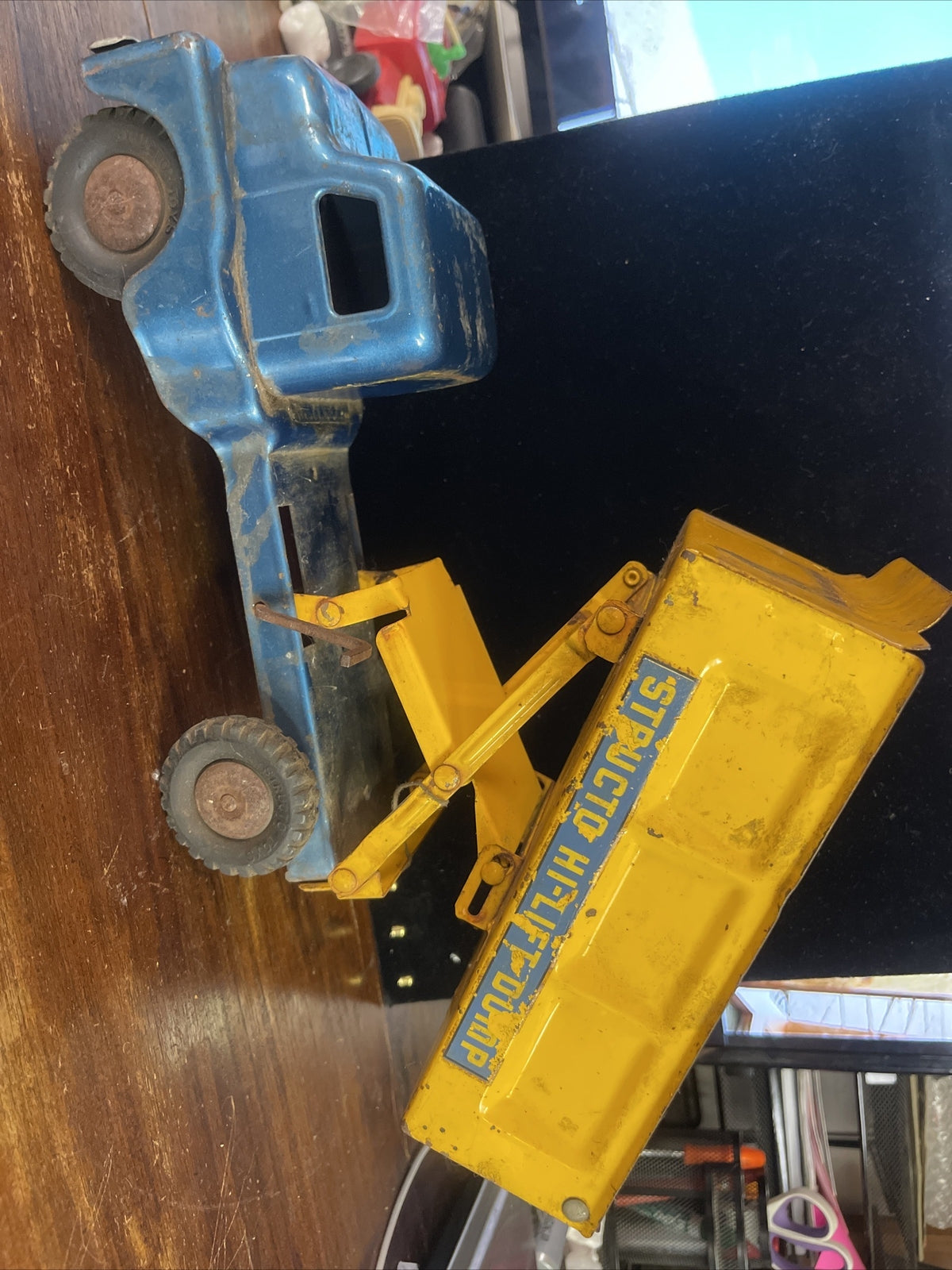 1950'S STRUCTO HIGH LIFT DUMP TRUCK Pressed Steel1