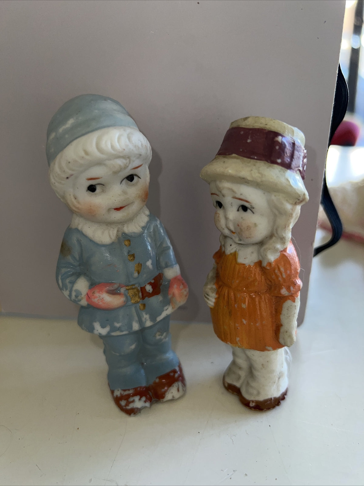 4” Vintage Pair  Boy And Girl Figurines Made In Japan Hand Painted1