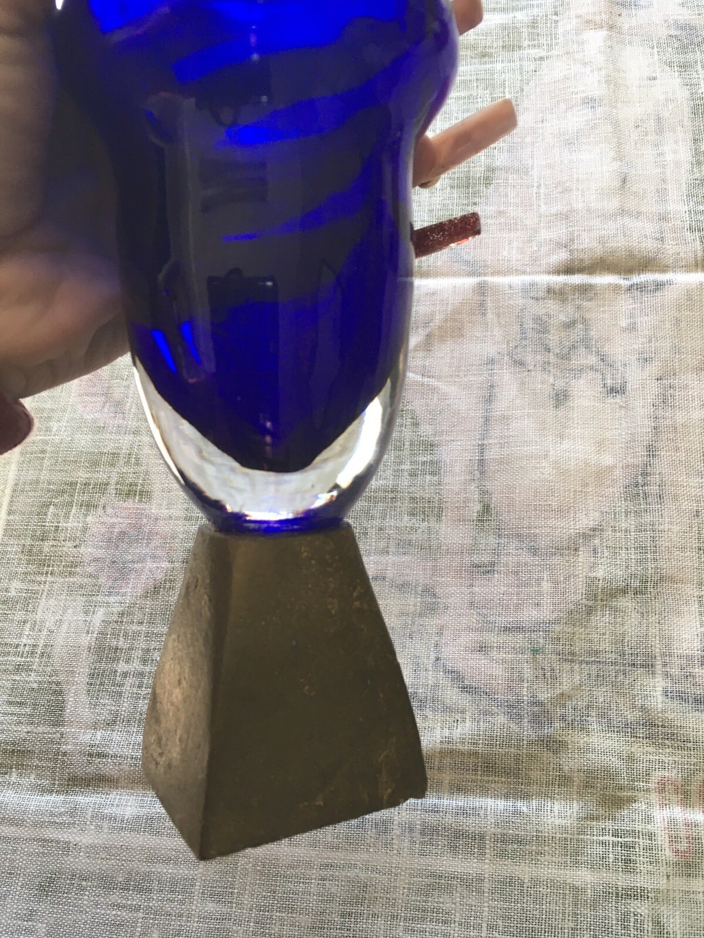 Hysteria France Art Glass Vase With Gold Toned Base 10.5”x5”4