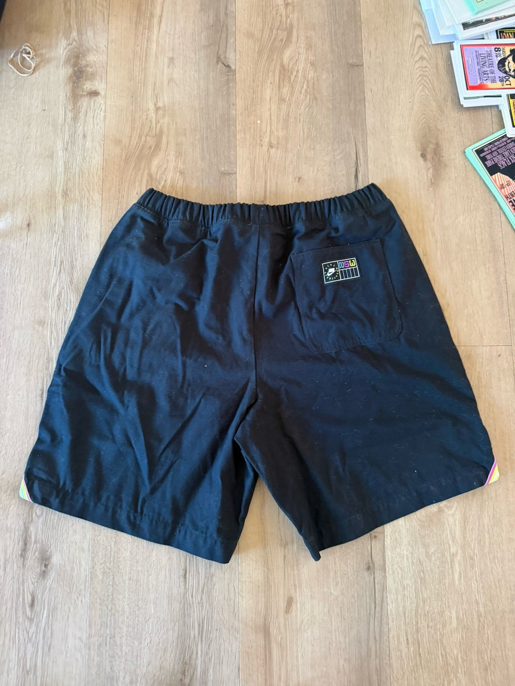 NIKE NSW SPORTSWEAR WMNS CANVAS SHORTS AR3010-010 Sz L BLACK NWOT3