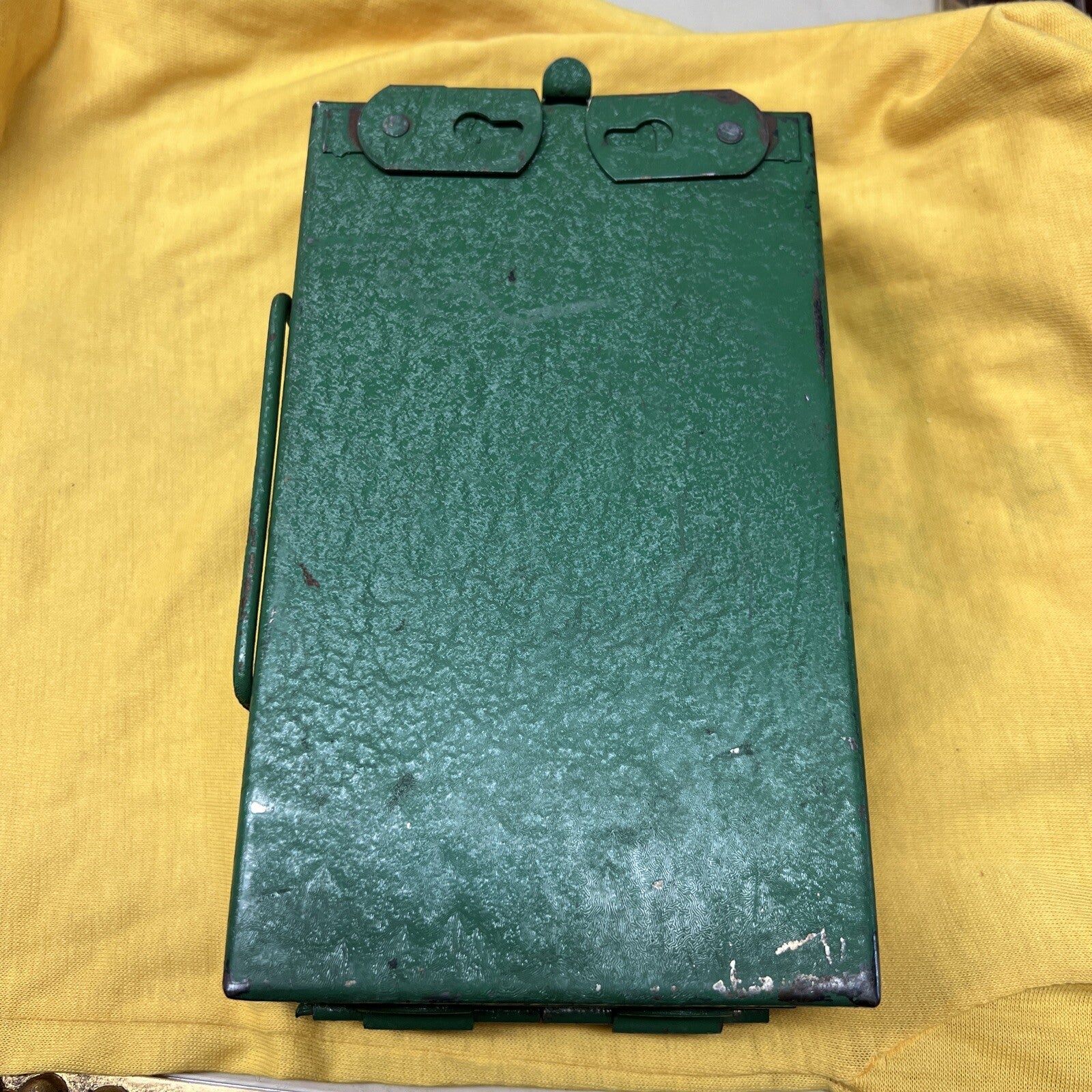 Vintage E.D. Bullard & Co. First Aid With Original green Metal Box & Contents4
