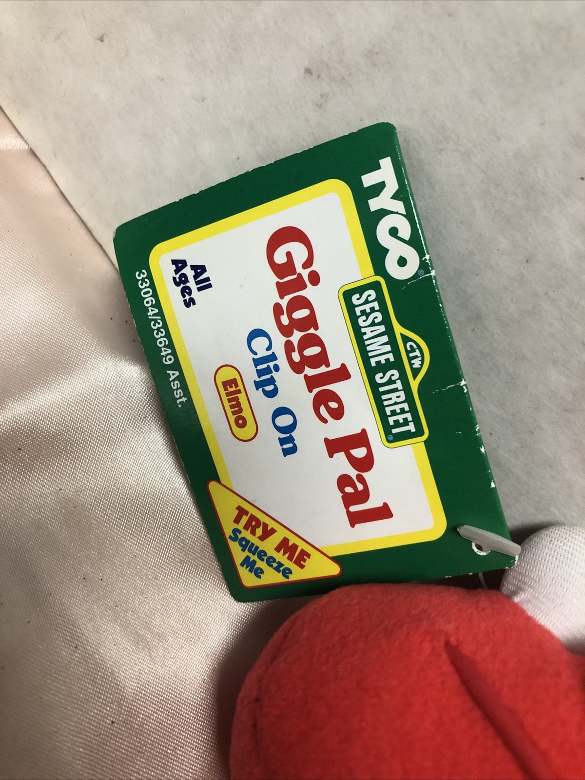 1997 Tyco Sesame Street Giggle Pal Elmo Clip On1