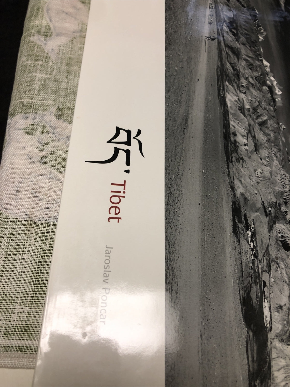 TIBET By Jaroslav Poncar 1st Edition Printed In Germany1