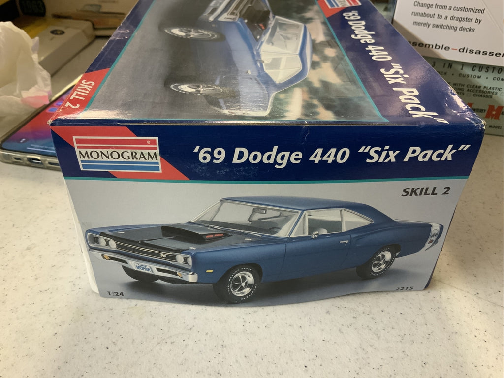 '69 Dodge 440 "Six Pack" by Monogram 1:241