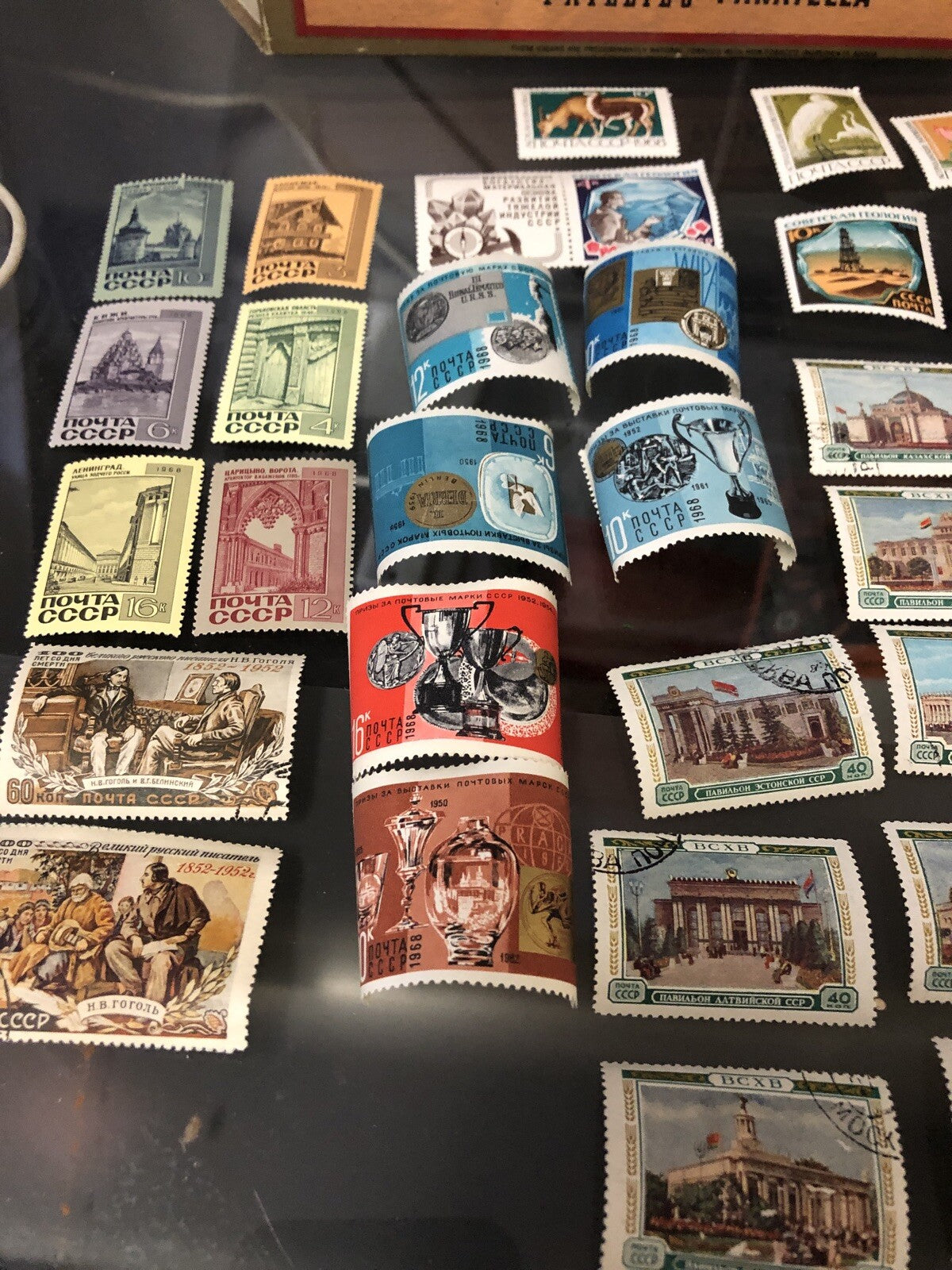 LOT Of 40 DIFFERENT MINT. POSTAGE STAMPS World Wide2
