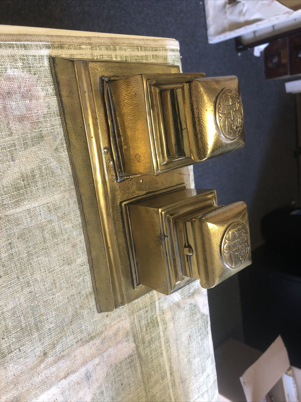 Antique Brass Finish Inkwell0
