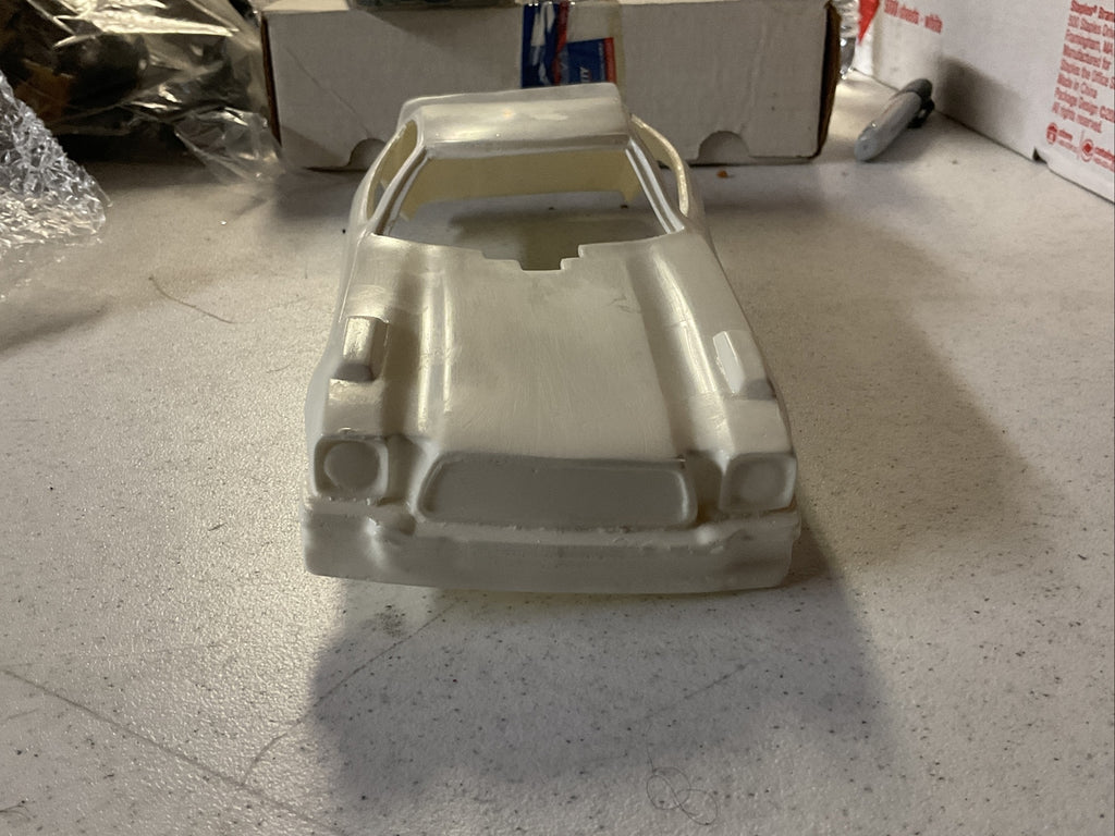 Vintage  Chevy Vega resin body 1/16 Scale8