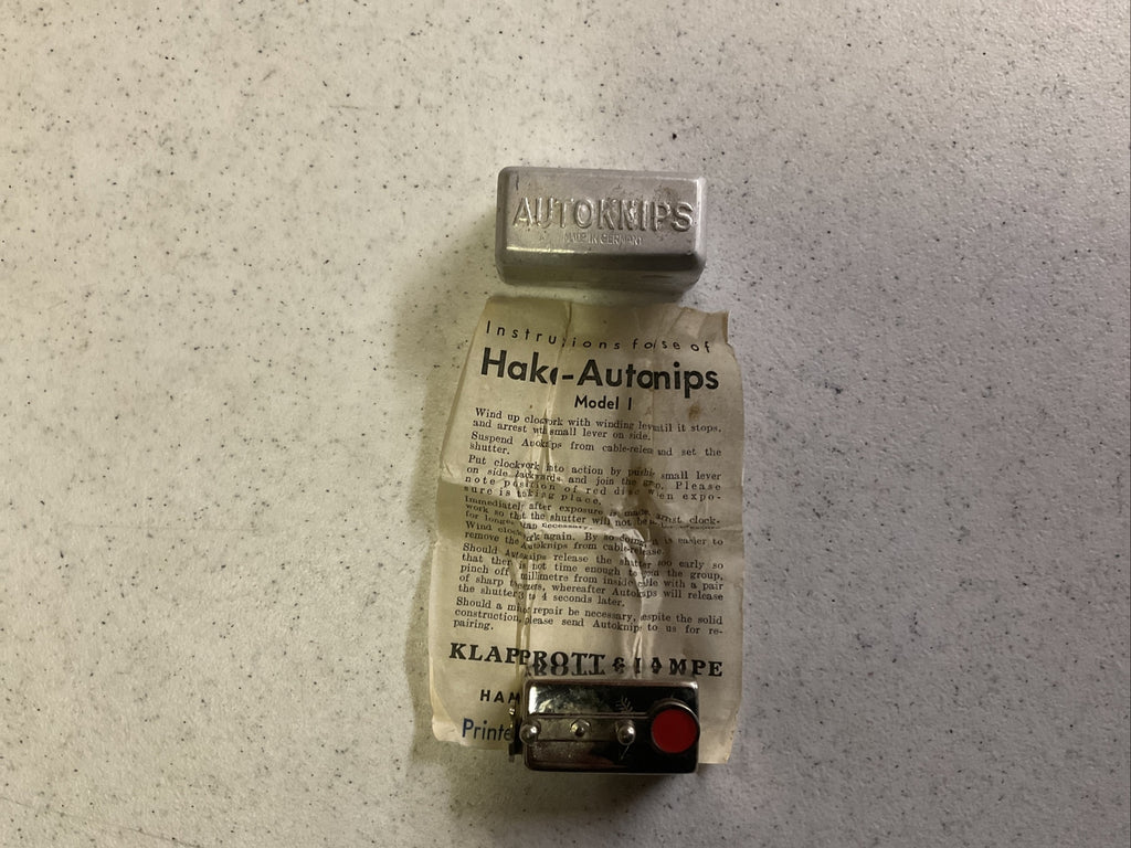 VINTAGE HAKA AUTOKNIPS SELF TIMER MODEl 1 * MADE IN GERMANY * ORIGINAL CASE *0