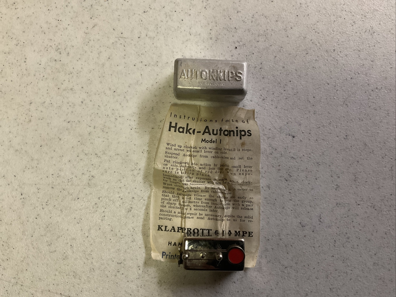 VINTAGE HAKA AUTOKNIPS SELF TIMER MODEl 1 * MADE IN GERMANY * ORIGINAL CASE *0