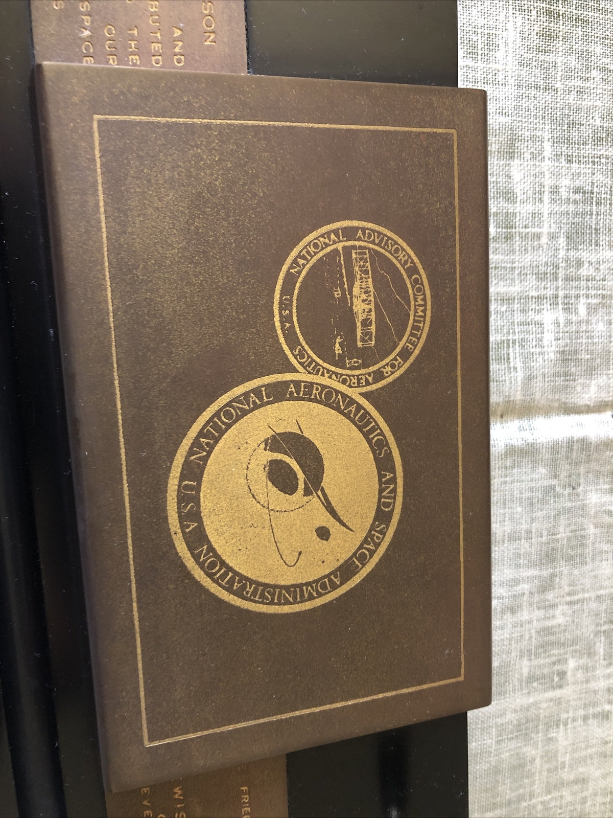 Vintage 1970 NASA Desktop Fountain Parker Pen Display Lewis Research Center Ohio3