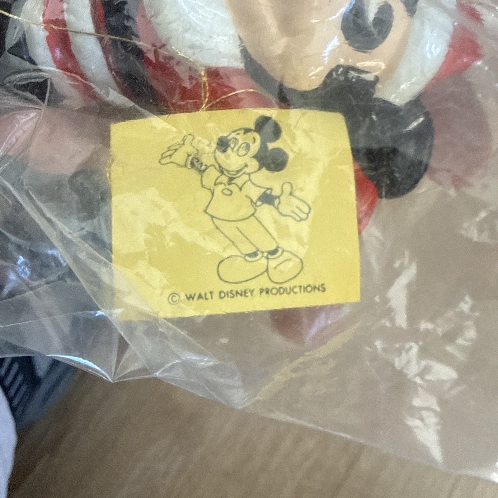 NIP Vintage 80s Arco Walt Disney Santa Mickey Mouse Christmas Figure2