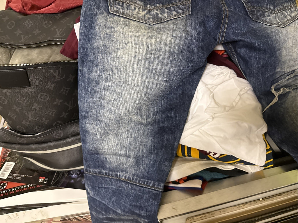 MAKOBI Jeans Mens 32x32  Blue Straight Distressed Light Wash Denim Street Pants10