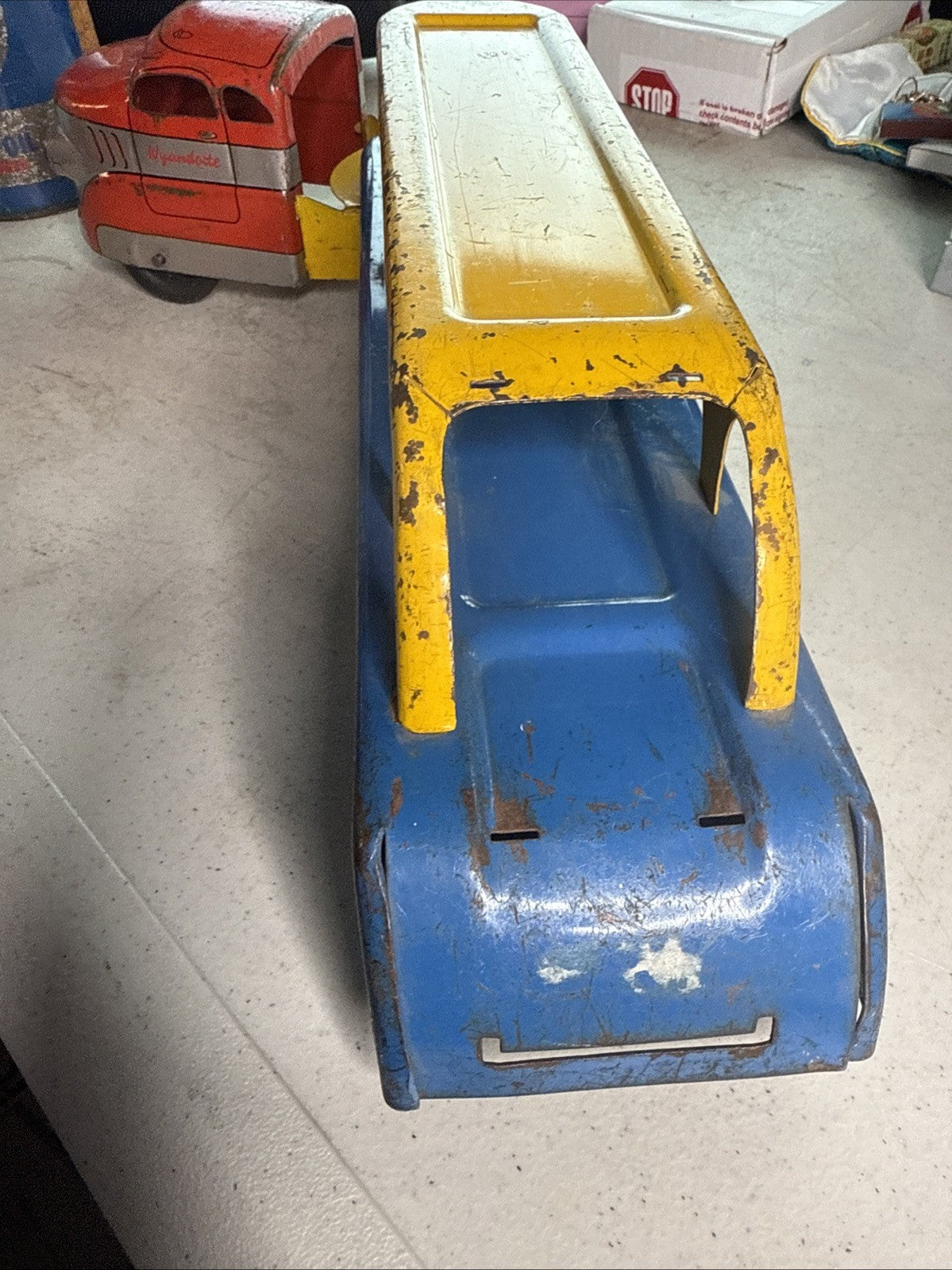 Wyandotte Car-A-Van Lines Auto Transport7