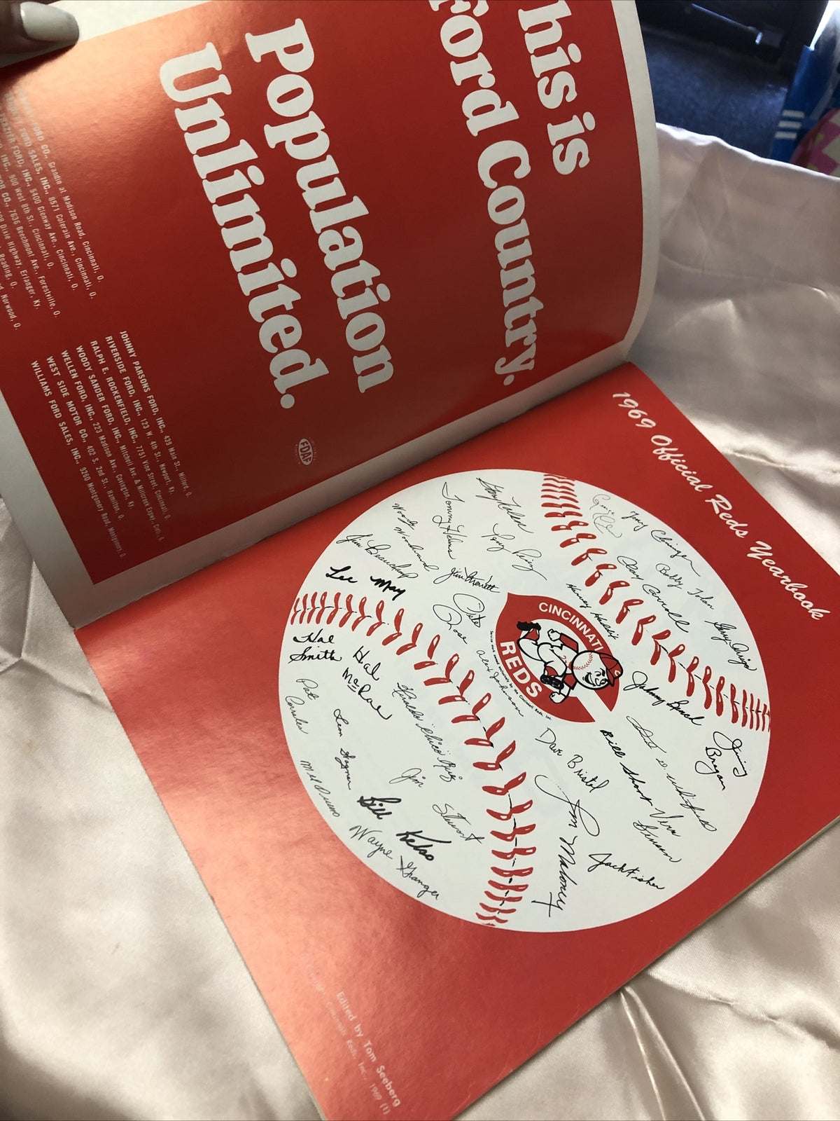 Cincinnati Reds 1969 Centennial Edition Baseball Yearbook2