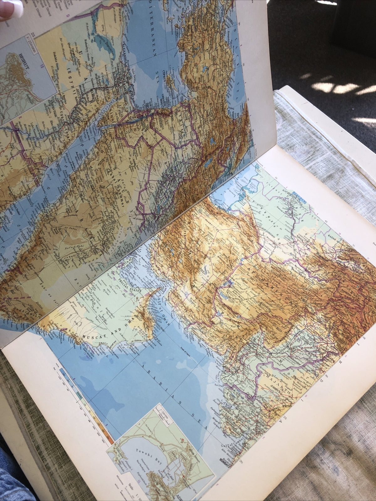 Vintage Britannica World Atlas 1967 Hard Cover With Maps3