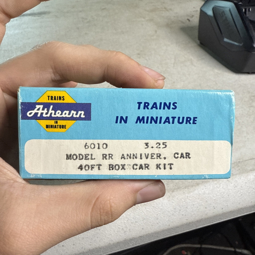 Athearn 6010 MRT 501984 Model Railroader 50th Boxcar10
