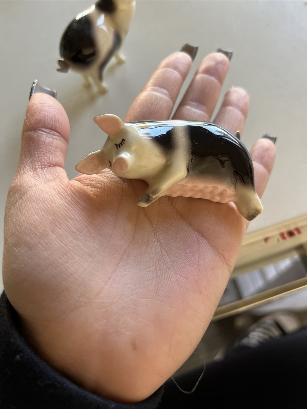 Vintage Pair of Small Pig Figurines Porcelain6