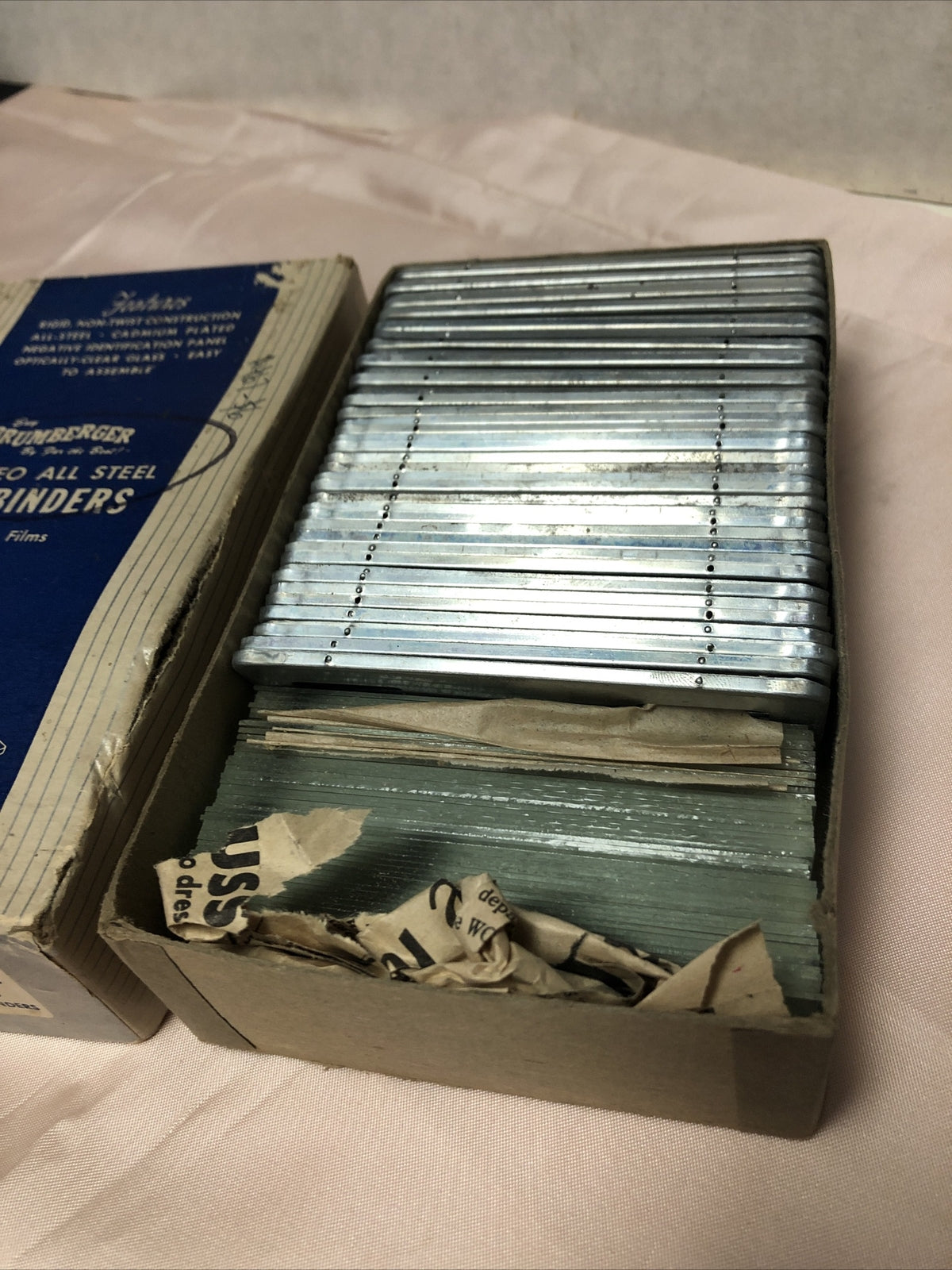 Brumberger steel slide binders No. 1166 For 35mm Films1